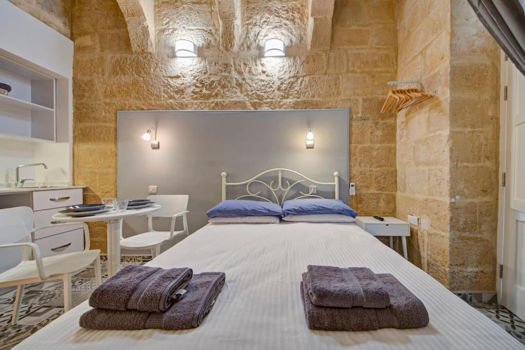 31 Sally Port Valletta Buitenkant foto