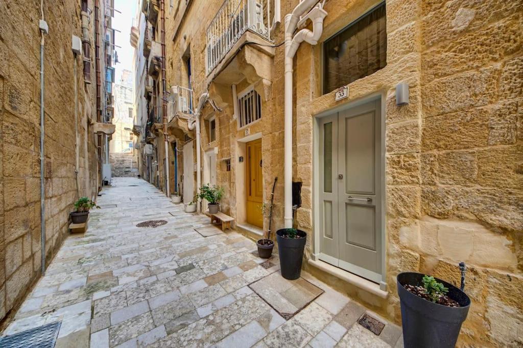 31 Sally Port Valletta Buitenkant foto