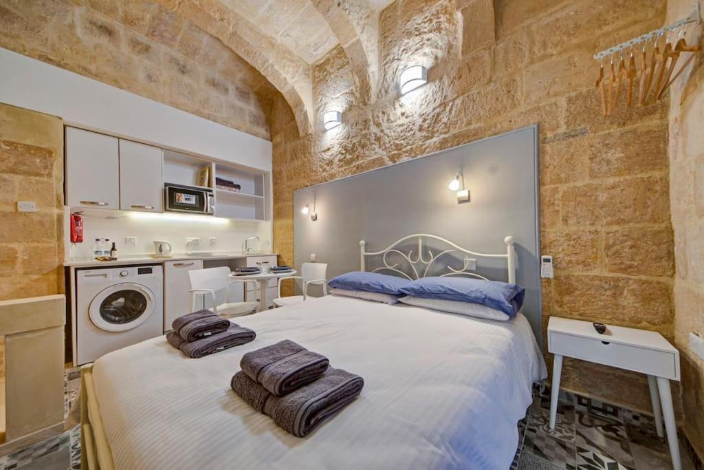 31 Sally Port Valletta Buitenkant foto